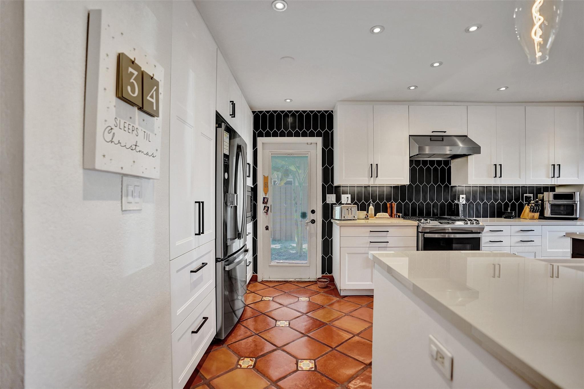 Babco Heights 43-38 B - Residential