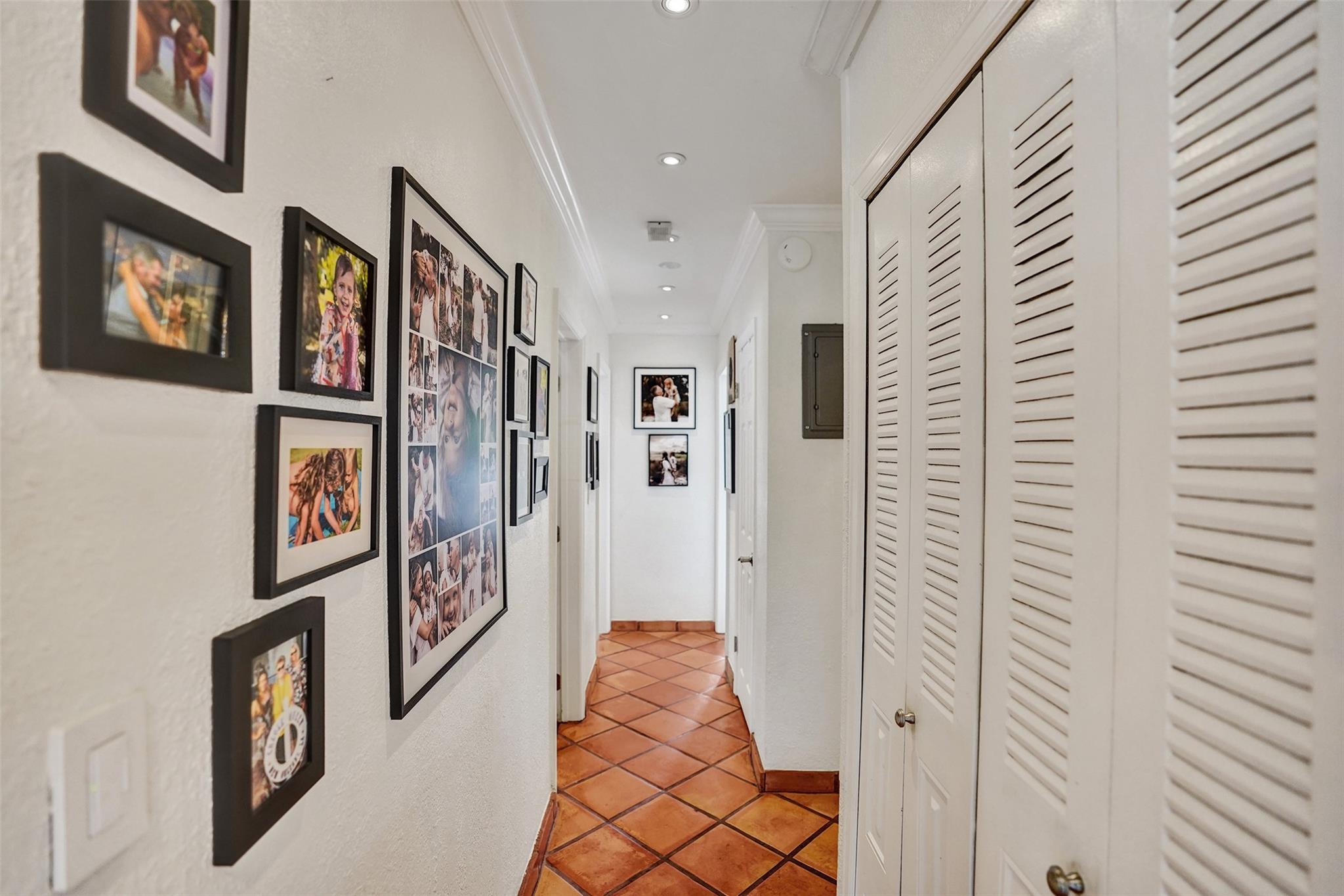 Babco Heights 43-38 B - Residential