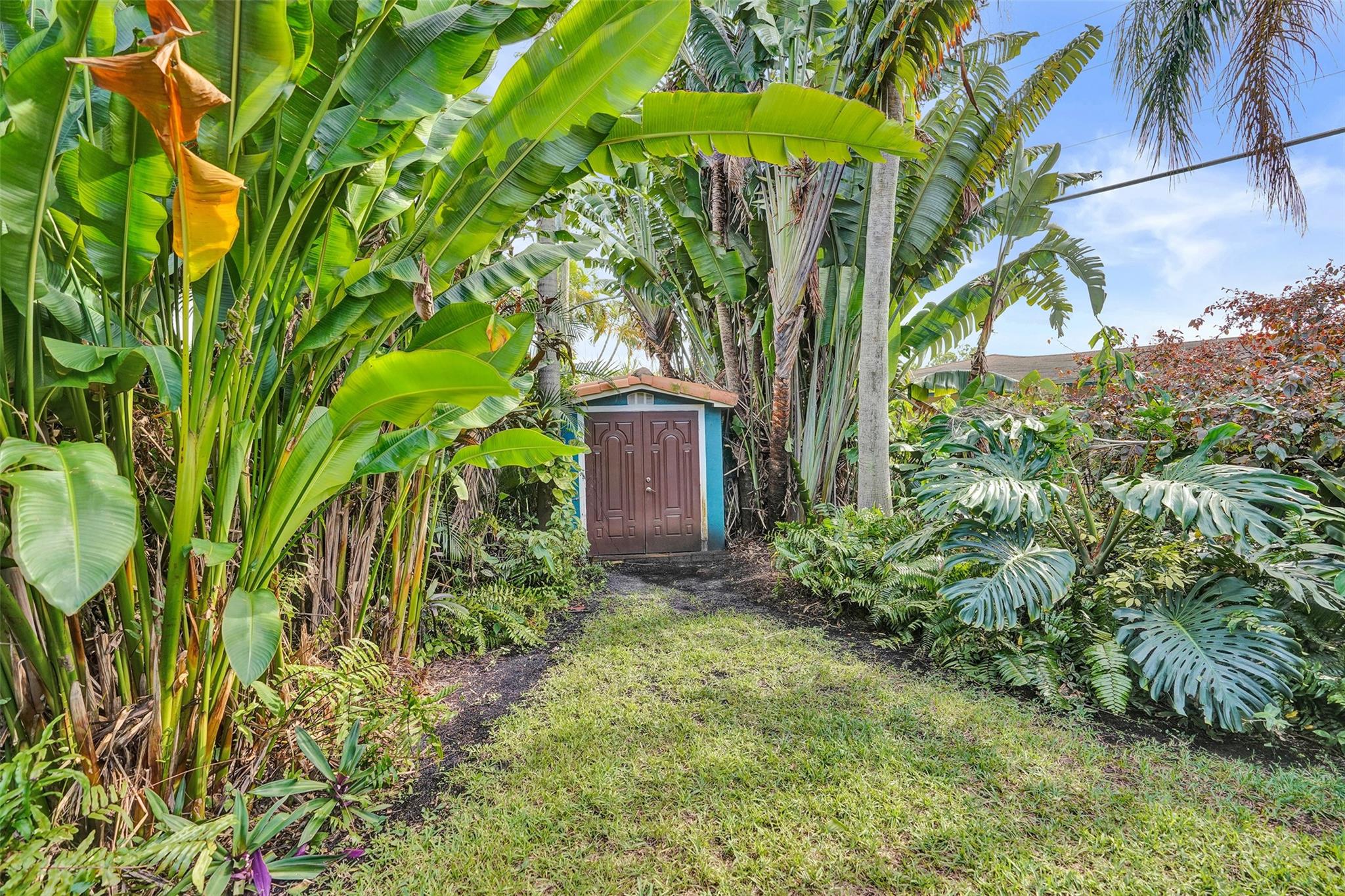 Babco Heights 43-38 B - Residential