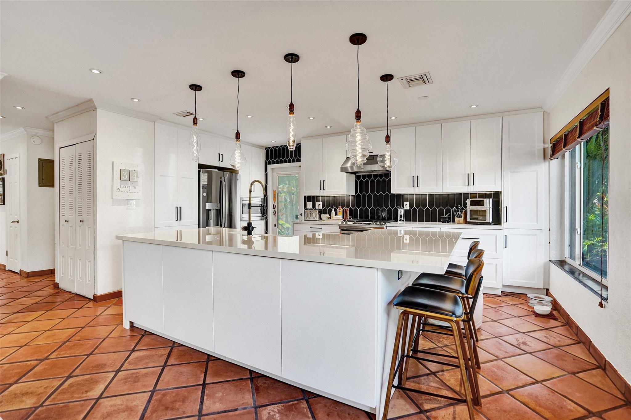 Babco Heights 43-38 B - Residential