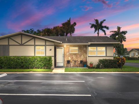 2547 W Emory Drive W H West Palm Beach FL 33415