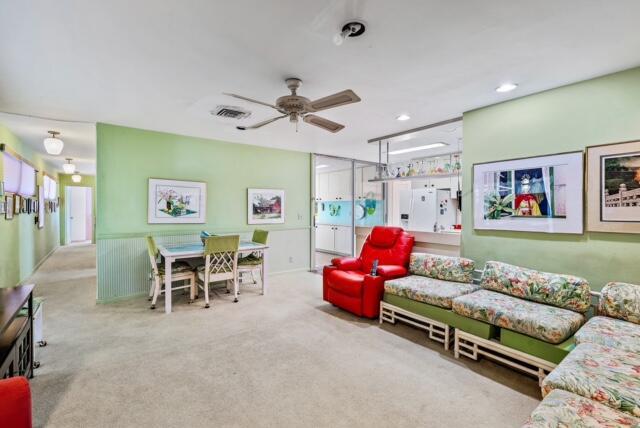 NORTH PALM BEACH VILLAGE - Residential