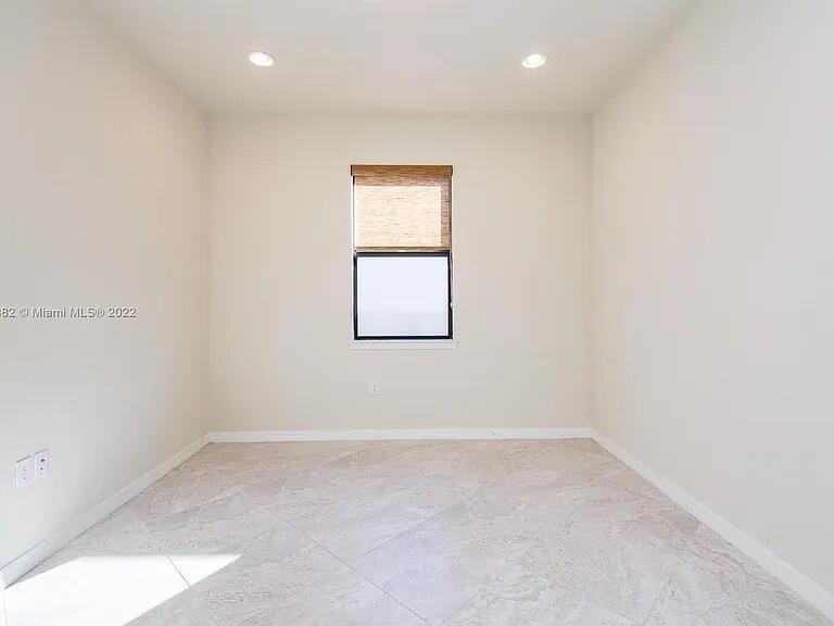 FIELDS AT GULFSTREAM POLO - Residential Lease