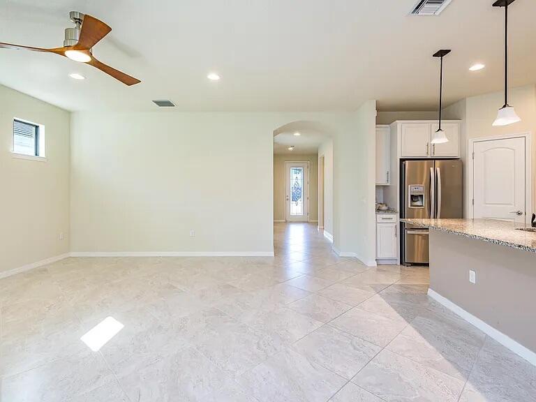 FIELDS AT GULFSTREAM POLO - Residential Lease