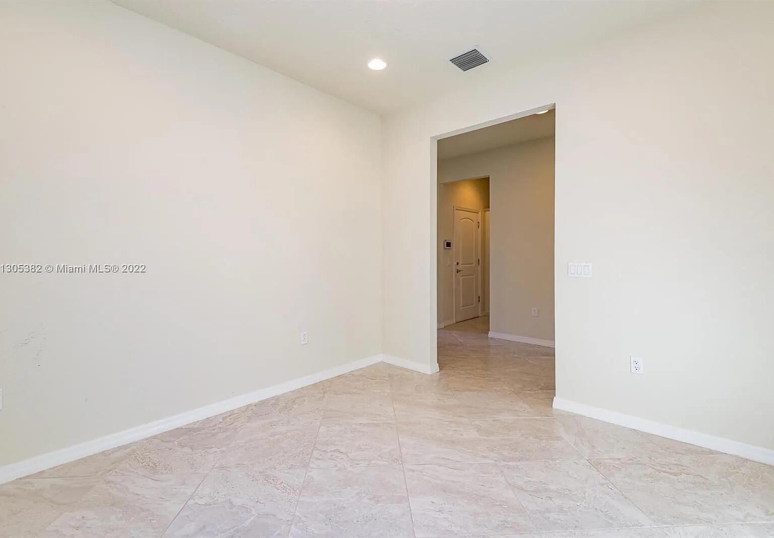 FIELDS AT GULFSTREAM POLO - Residential Lease