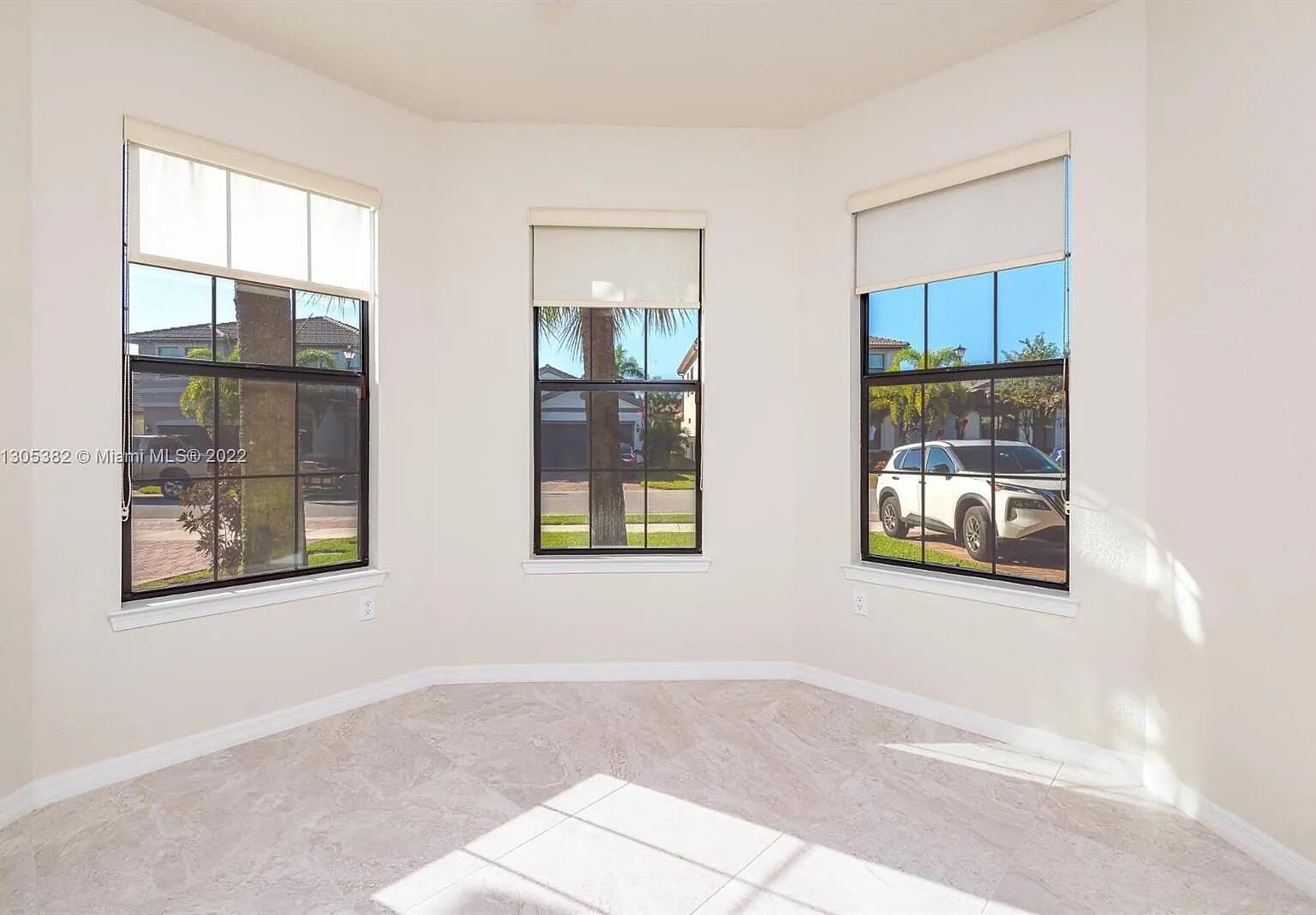 FIELDS AT GULFSTREAM POLO - Residential Lease