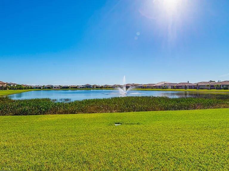 FIELDS AT GULFSTREAM POLO - Residential Lease