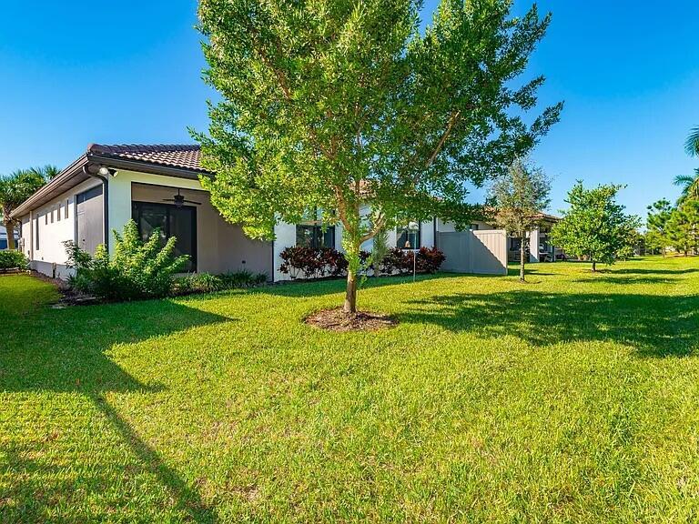 FIELDS AT GULFSTREAM POLO - Residential Lease