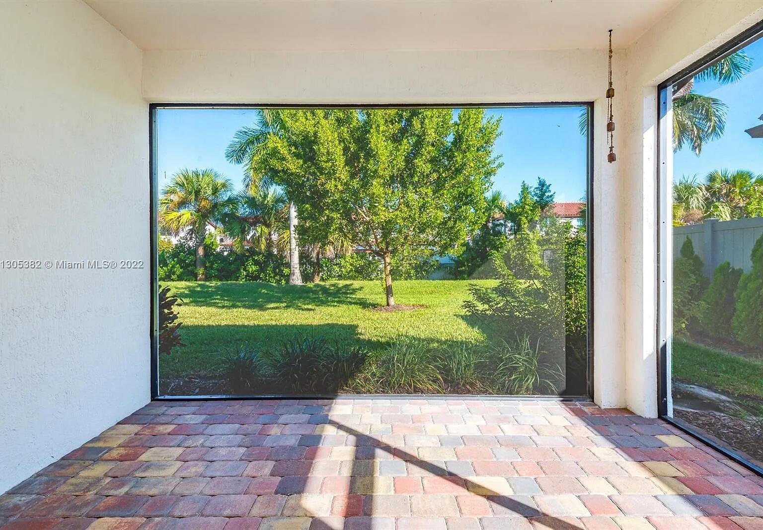 FIELDS AT GULFSTREAM POLO - Residential Lease