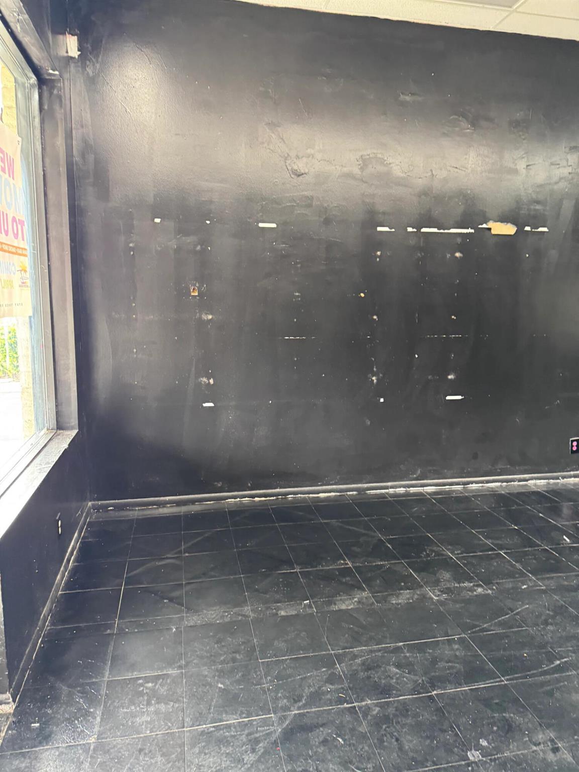 FORTY FIFTH STREET BUSINE - Commercial Lease