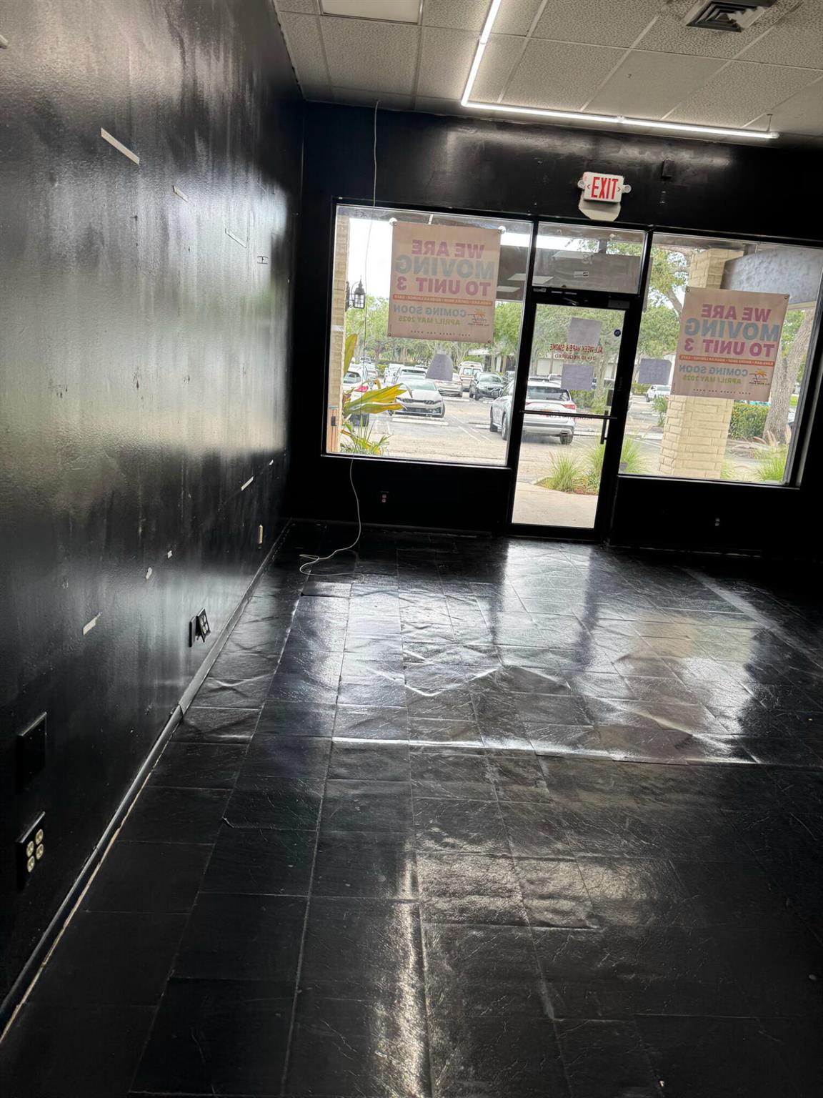 FORTY FIFTH STREET BUSINE - Commercial Lease