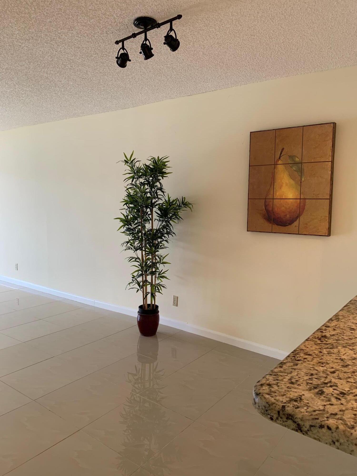 3212 Strawflower Way 204