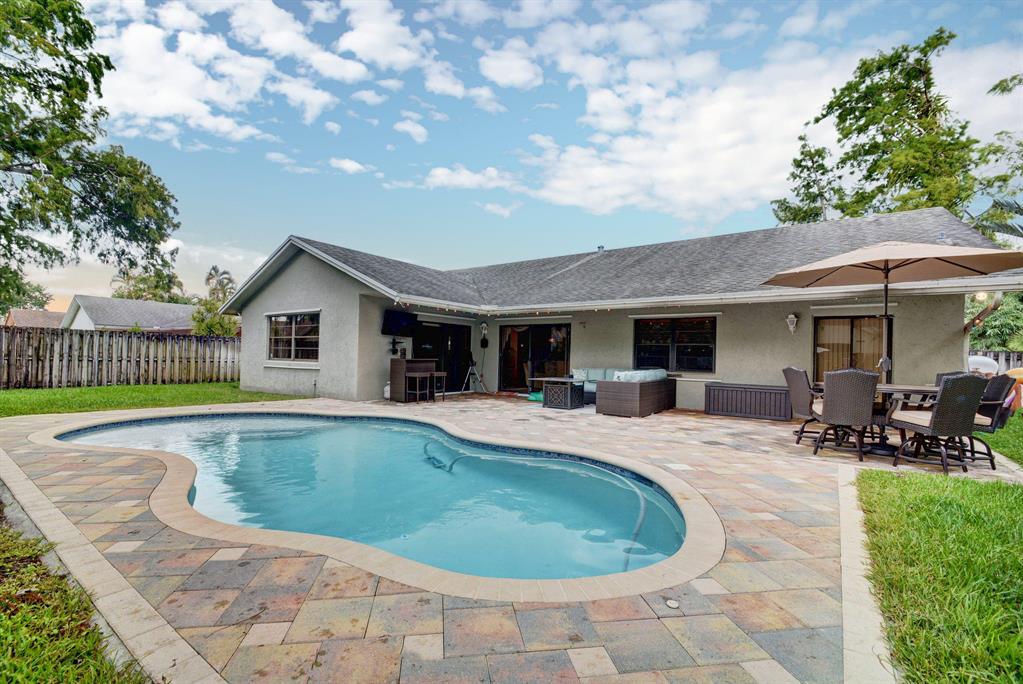 BOULEVARD WOODS WEST SEC 2 - Residential