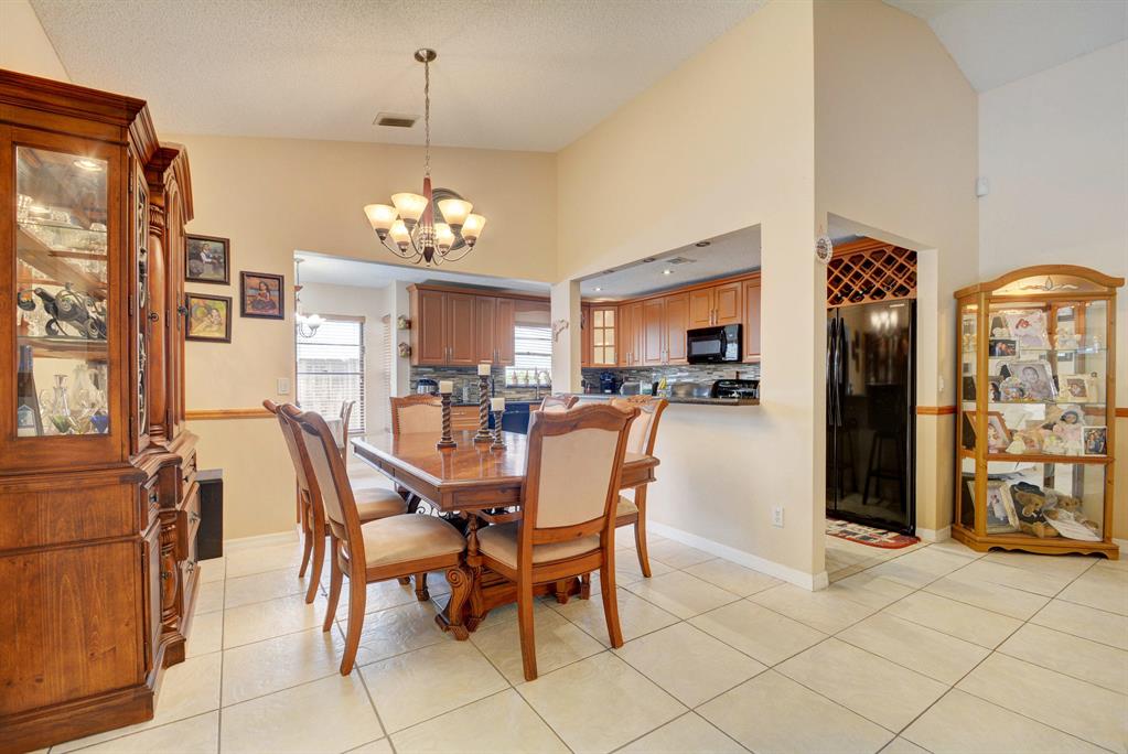 BOULEVARD WOODS WEST SEC 2 - Residential