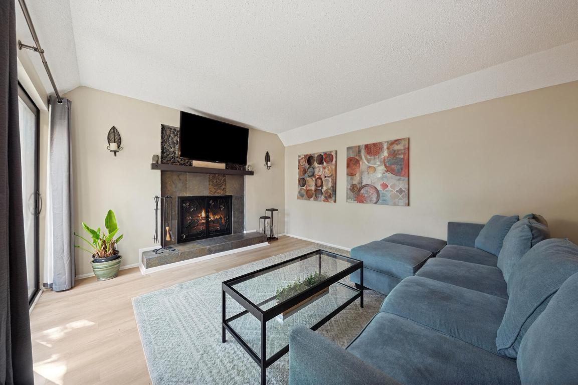 CEDAR GARDENS TOWNHOUSES - Residential Lease