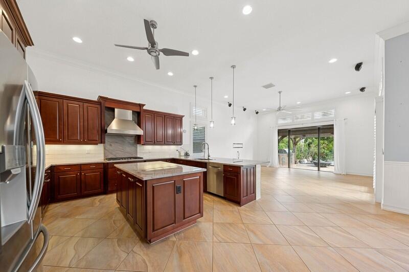 9600 Equus Circle