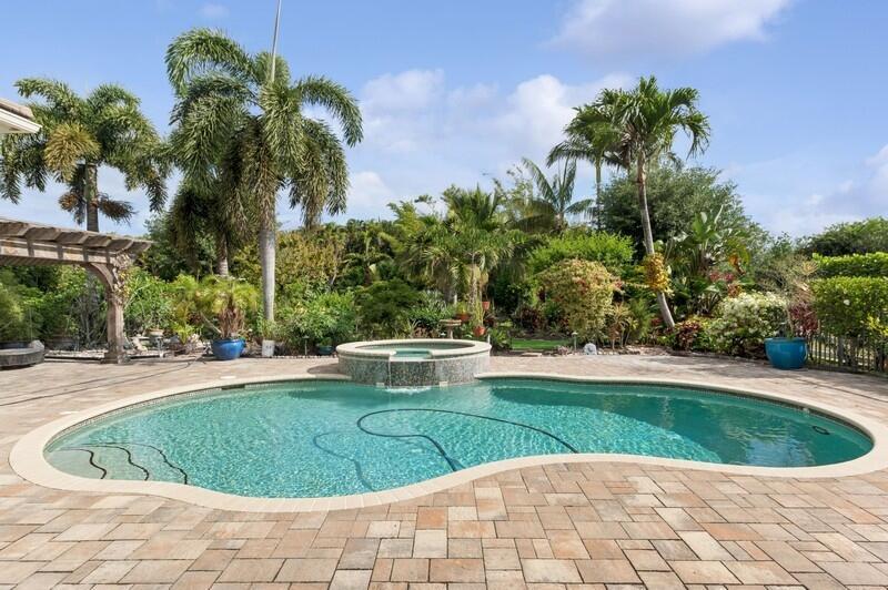 9600 Equus Circle