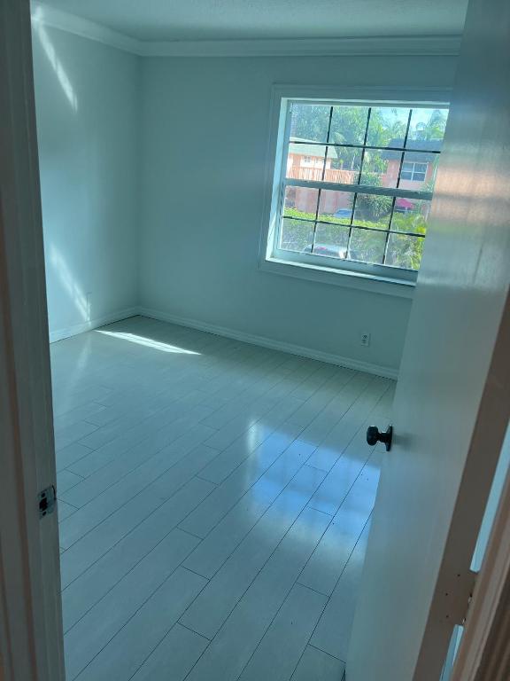 BROOKFIELD GARDENS NORTH NO 4 - Residential Lease