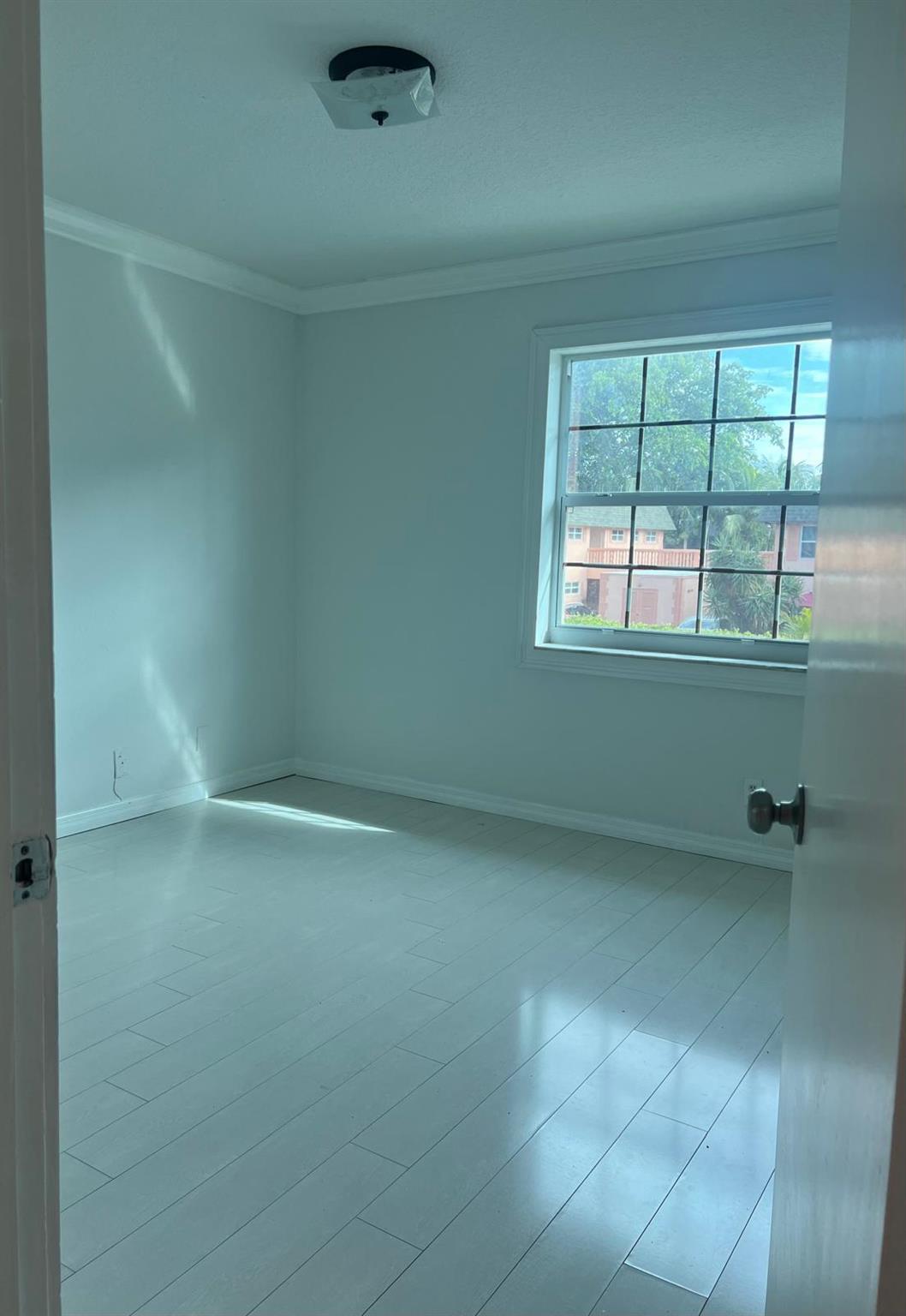 BROOKFIELD GARDENS NORTH - Residential Lease