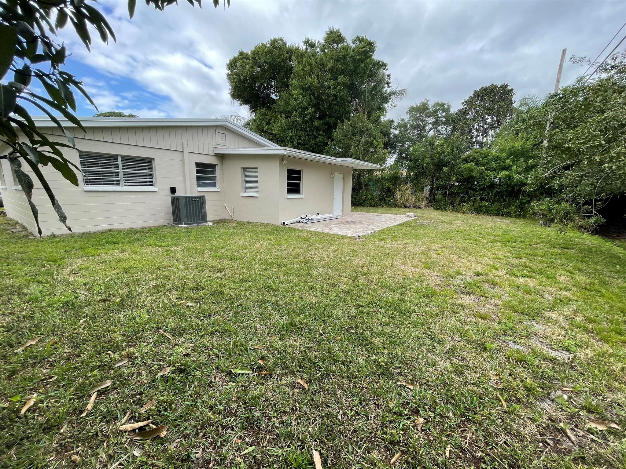 FRESARD GLENDALE SUB - Residential