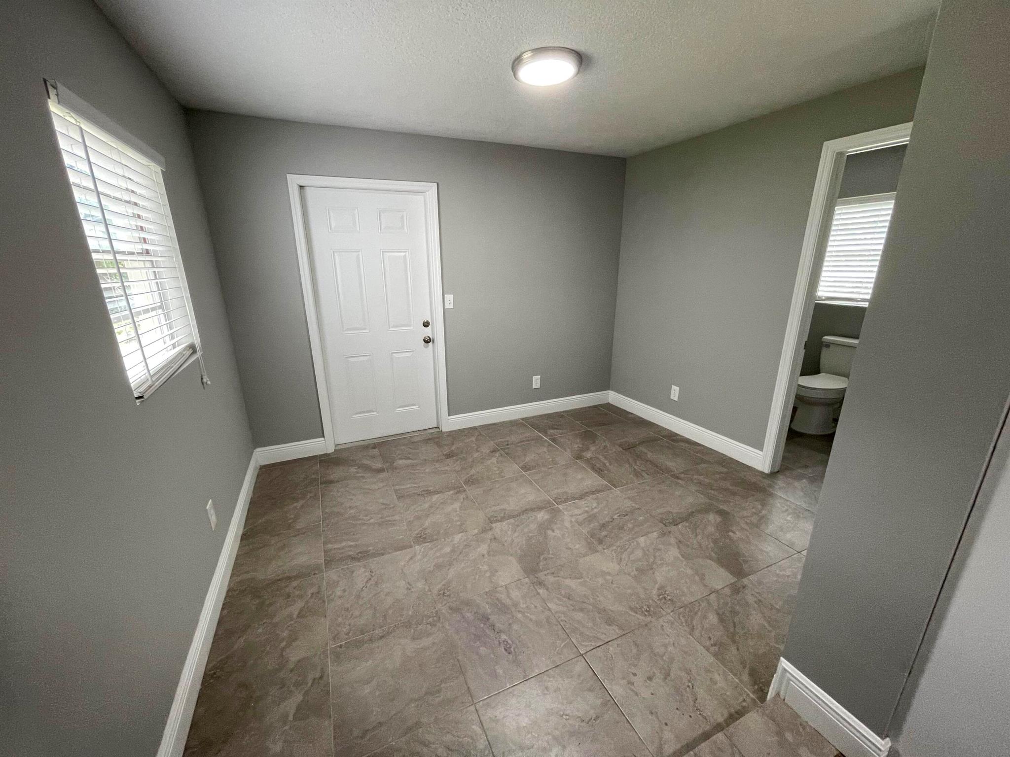 FRESARD GLENDALE SUB - Residential