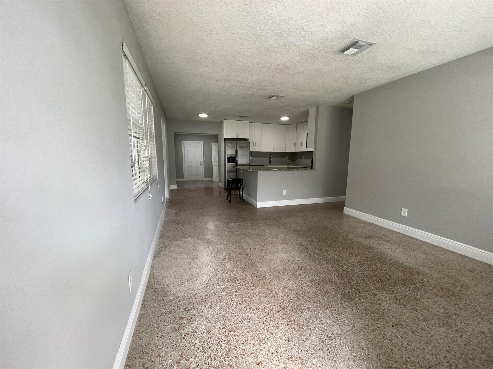 FRESARD GLENDALE SUB - Residential