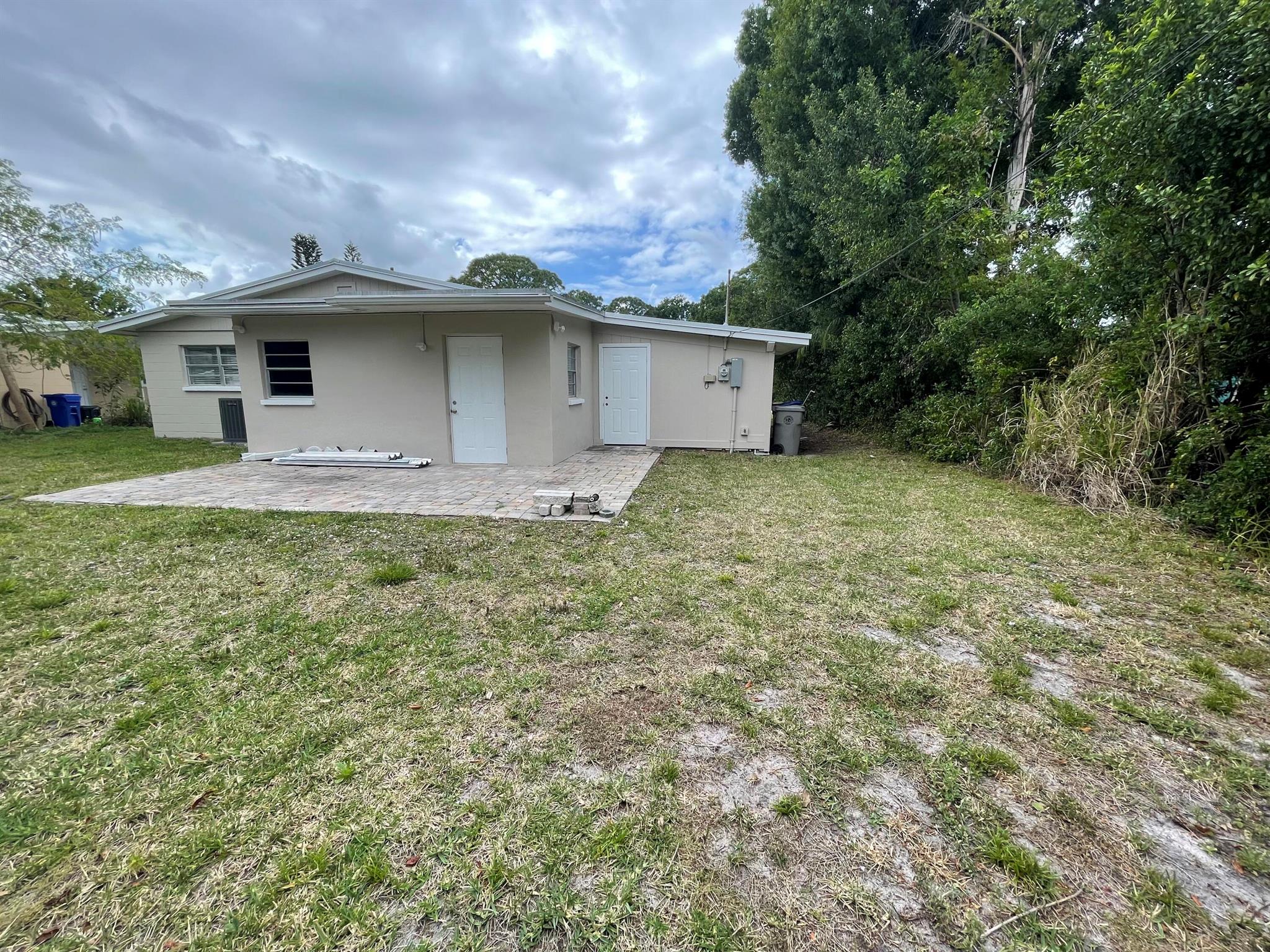 FRESARD GLENDALE SUB - Residential