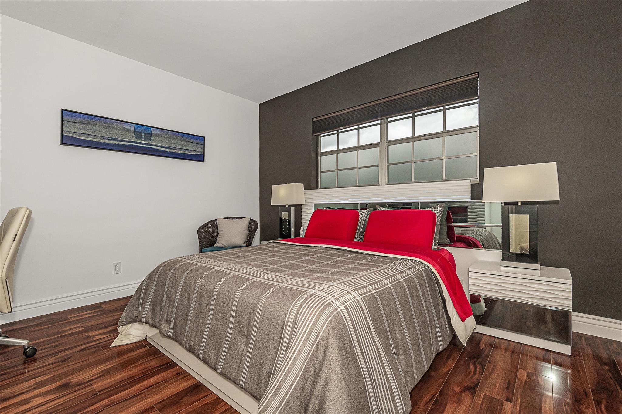 ISLE OF PARADISE - Residential