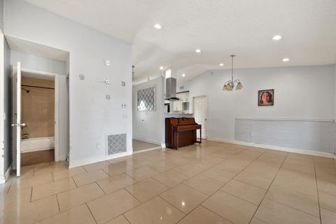 Single Family Residence in Port St Lucie FL 1062 Payne Avenue Ave 6.jpg