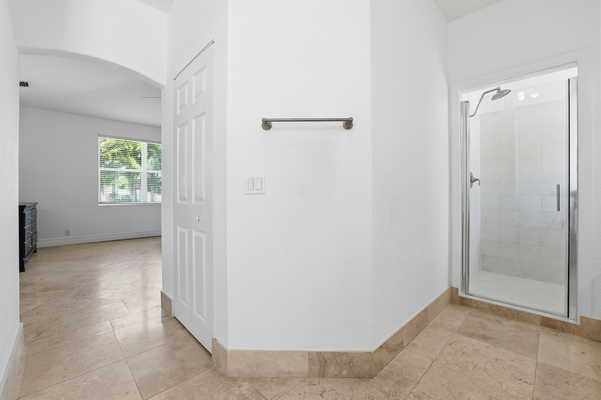 WINSTON TRAILS - Residential