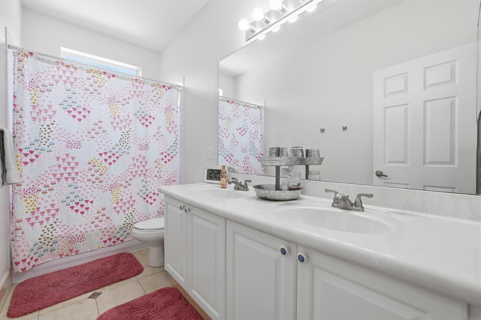 WINSTON TRAILS - Residential