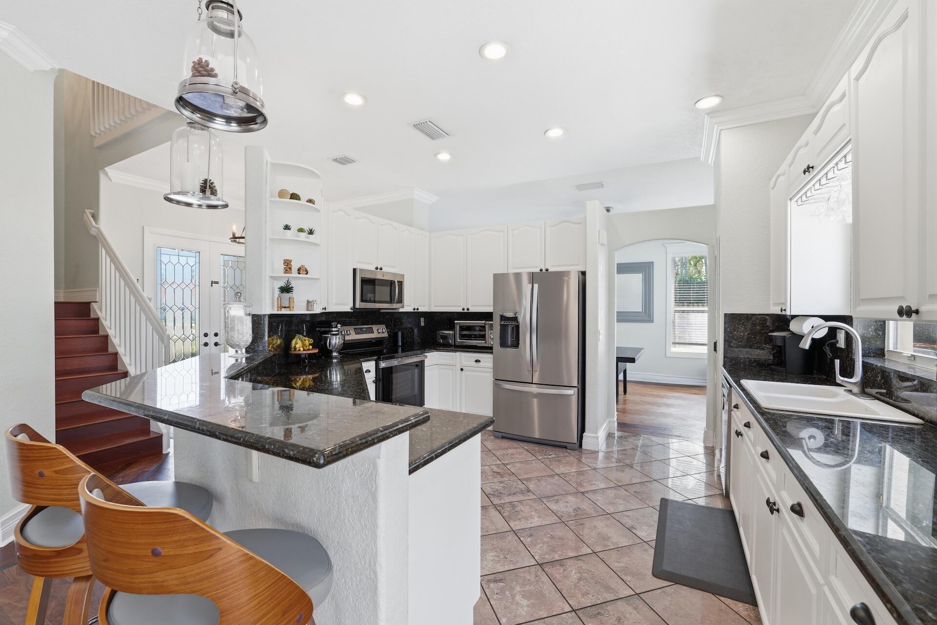 WINSTON TRAILS - Residential