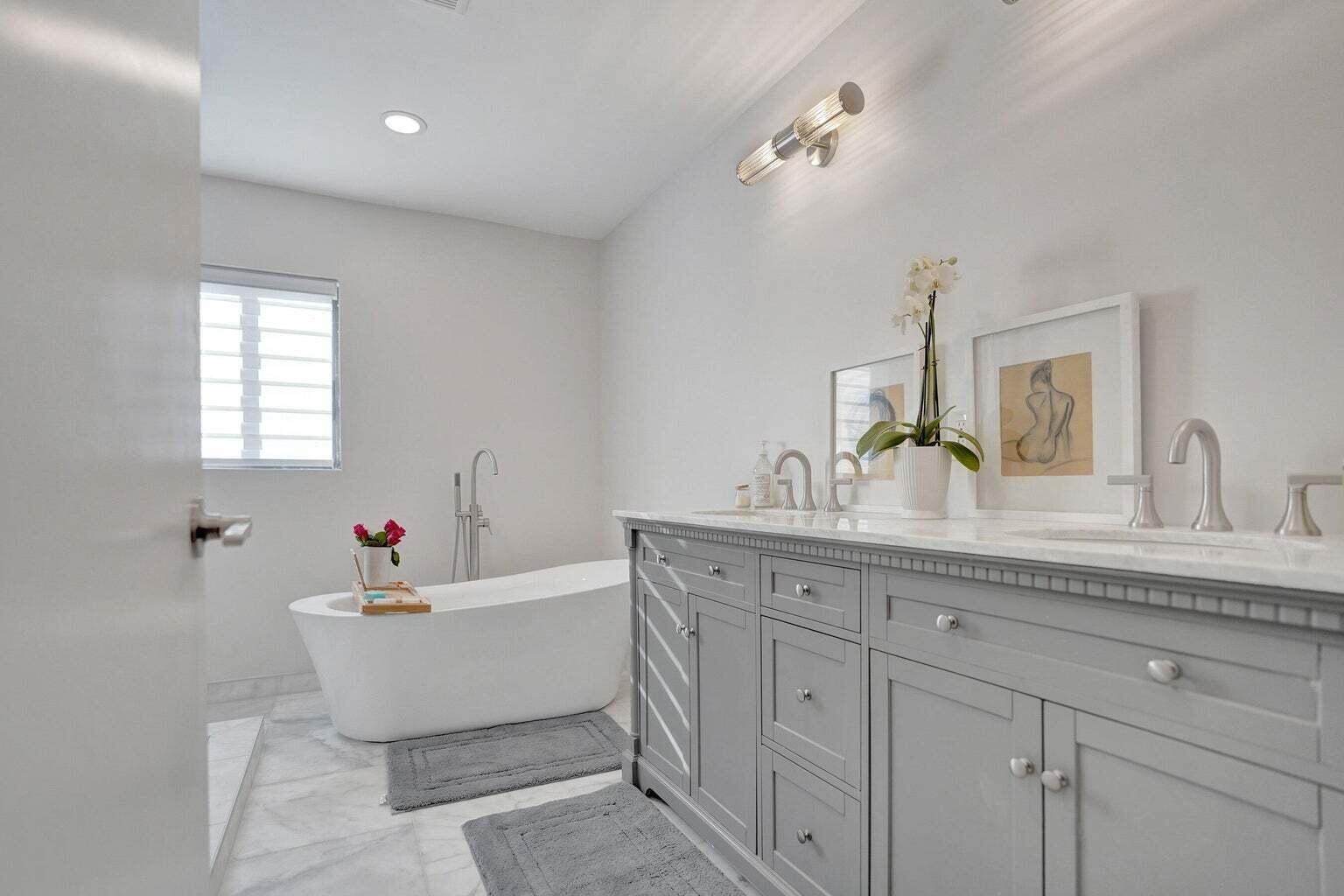 EASTWAY PARK - Residential