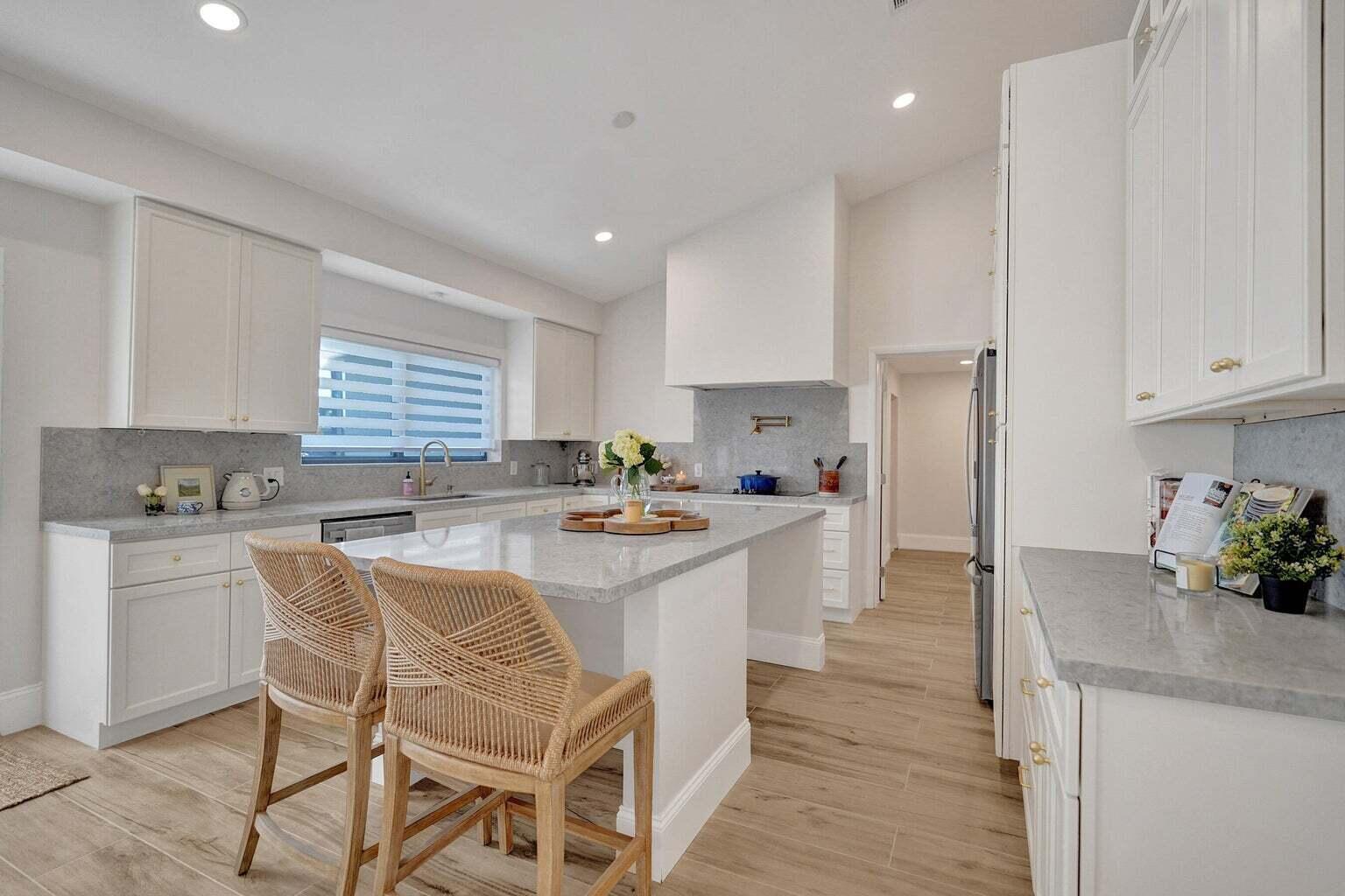 EASTWAY PARK - Residential