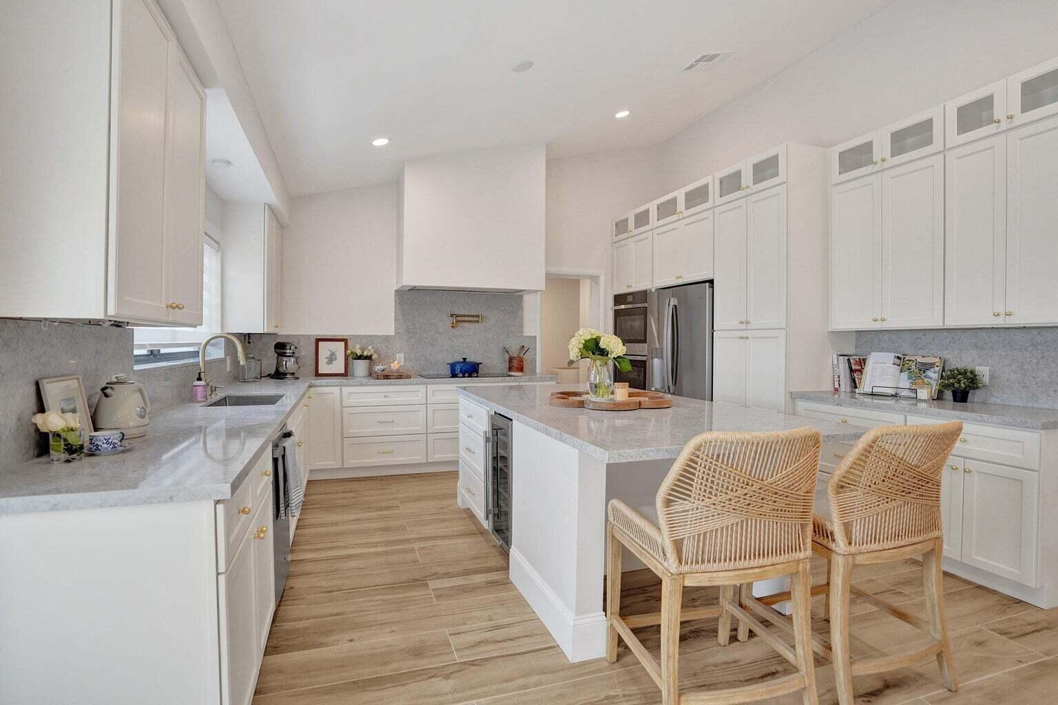 EASTWAY PARK - Residential