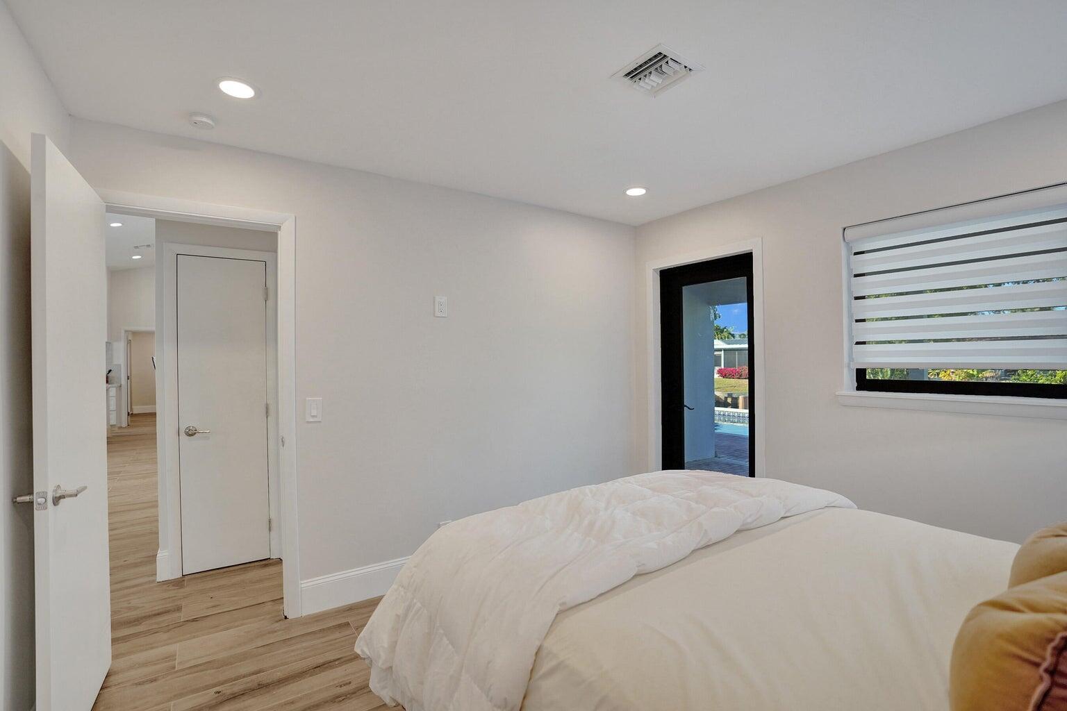 EASTWAY PARK - Residential