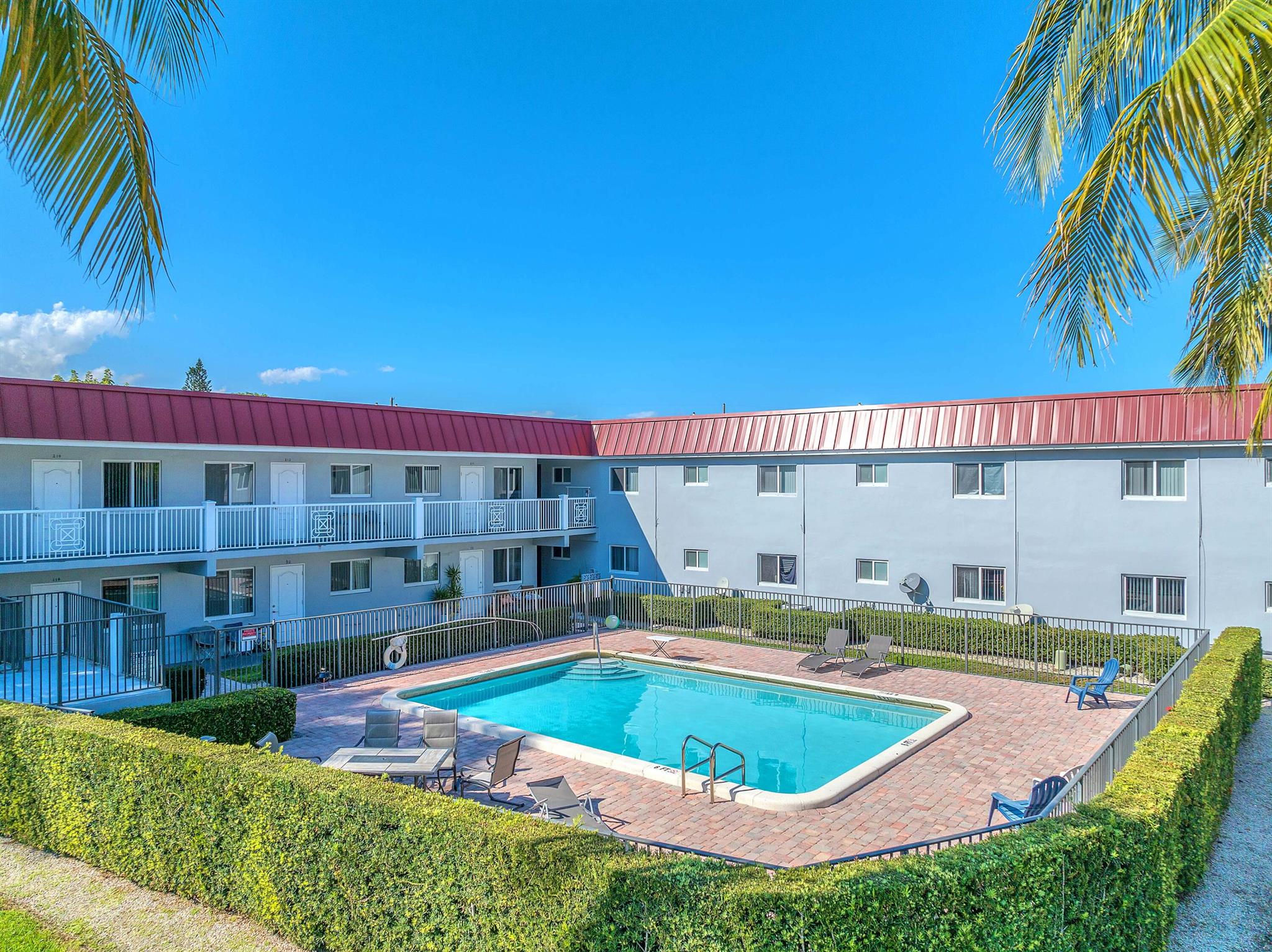 BOCA RATON SQUARE GATEWAY - Residential Lease