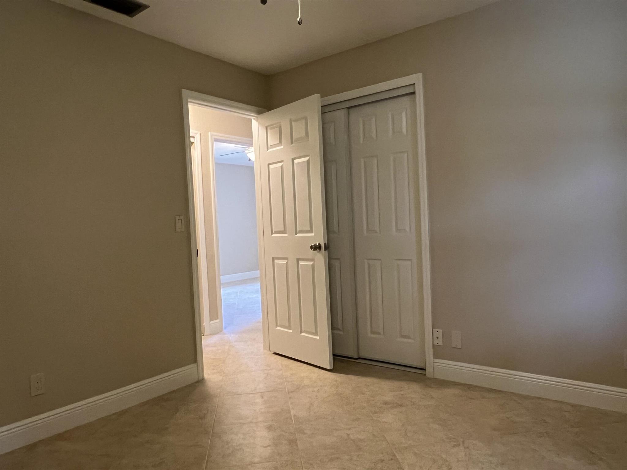 LAKE PARK MANOR IN - Residential Lease
