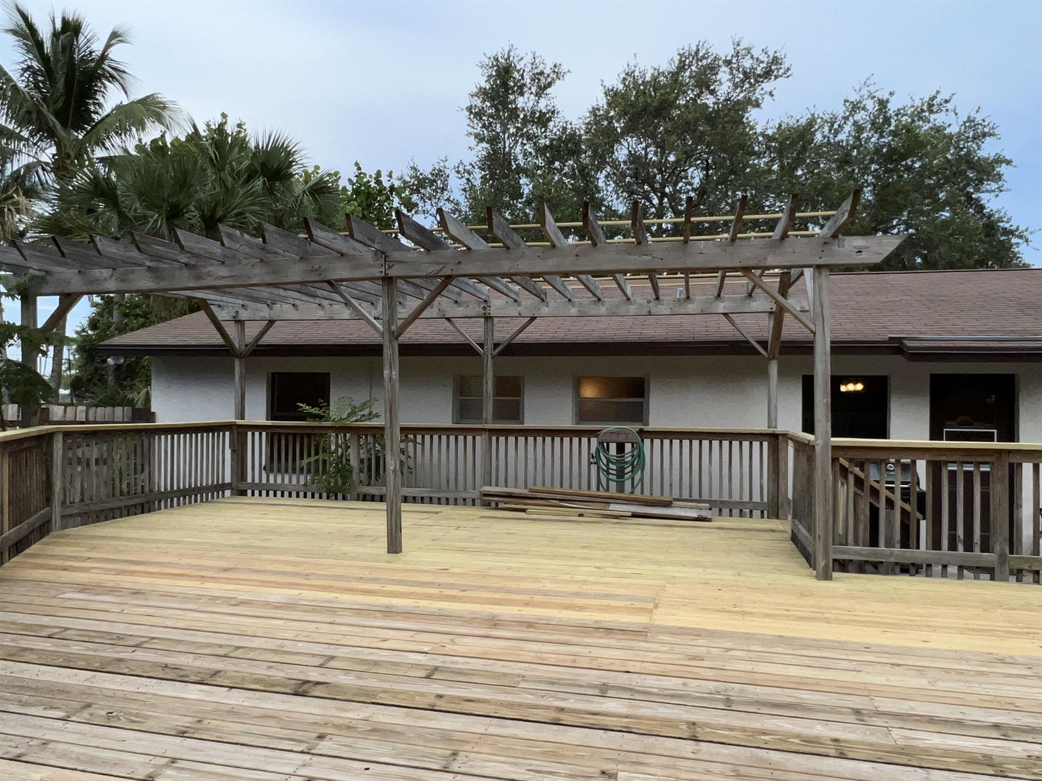 LAKE PARK MANOR IN - Residential Lease
