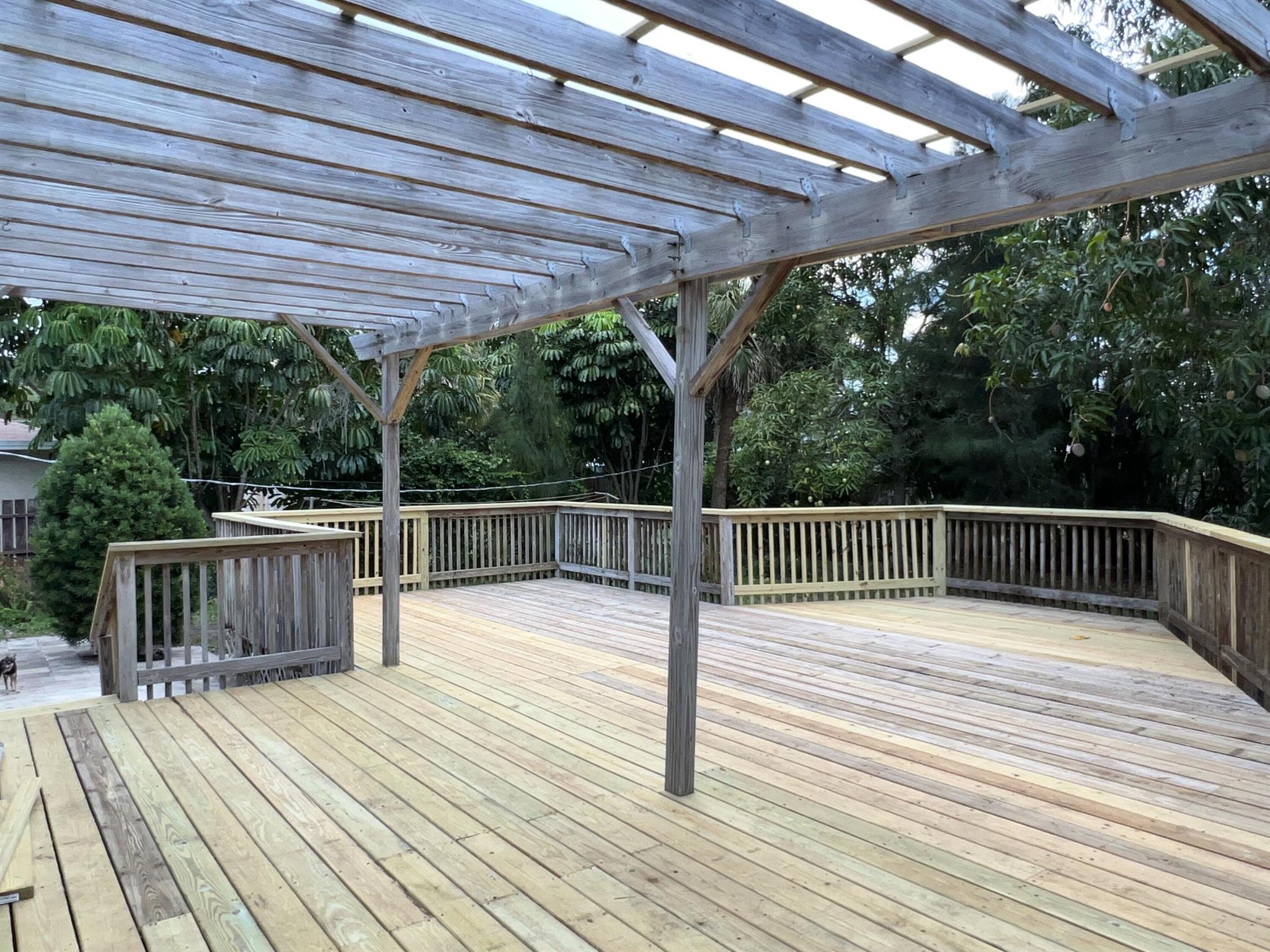 LAKE PARK MANOR IN - Residential Lease