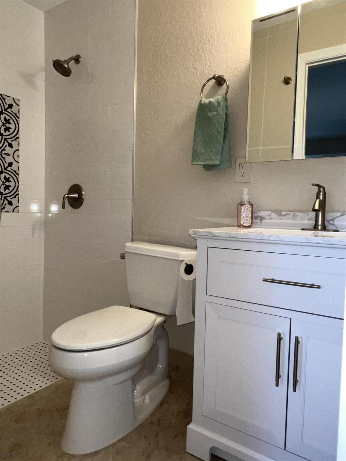 LAKE PARK MANOR IN - Residential Lease