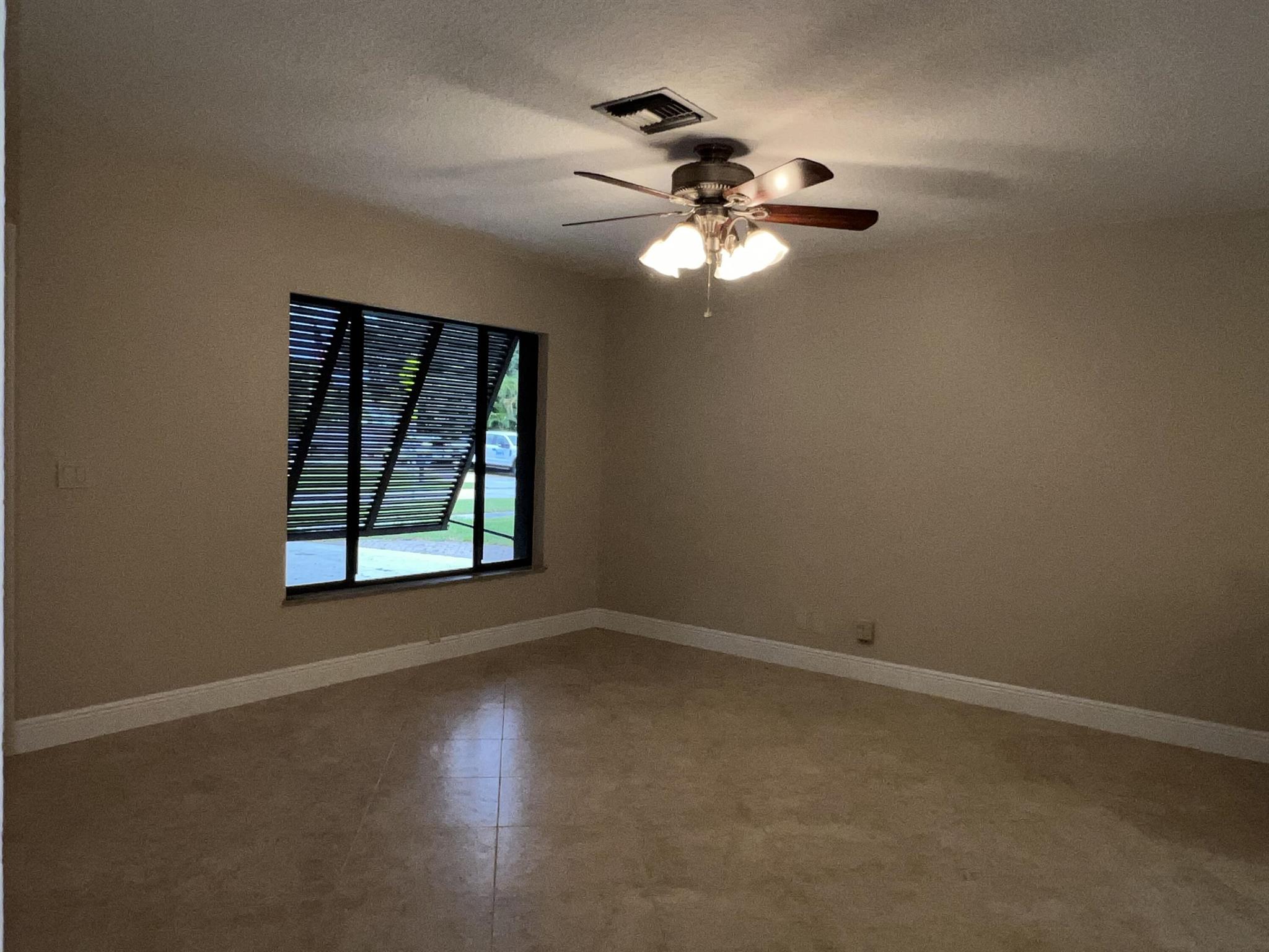 LAKE PARK MANOR IN - Residential Lease