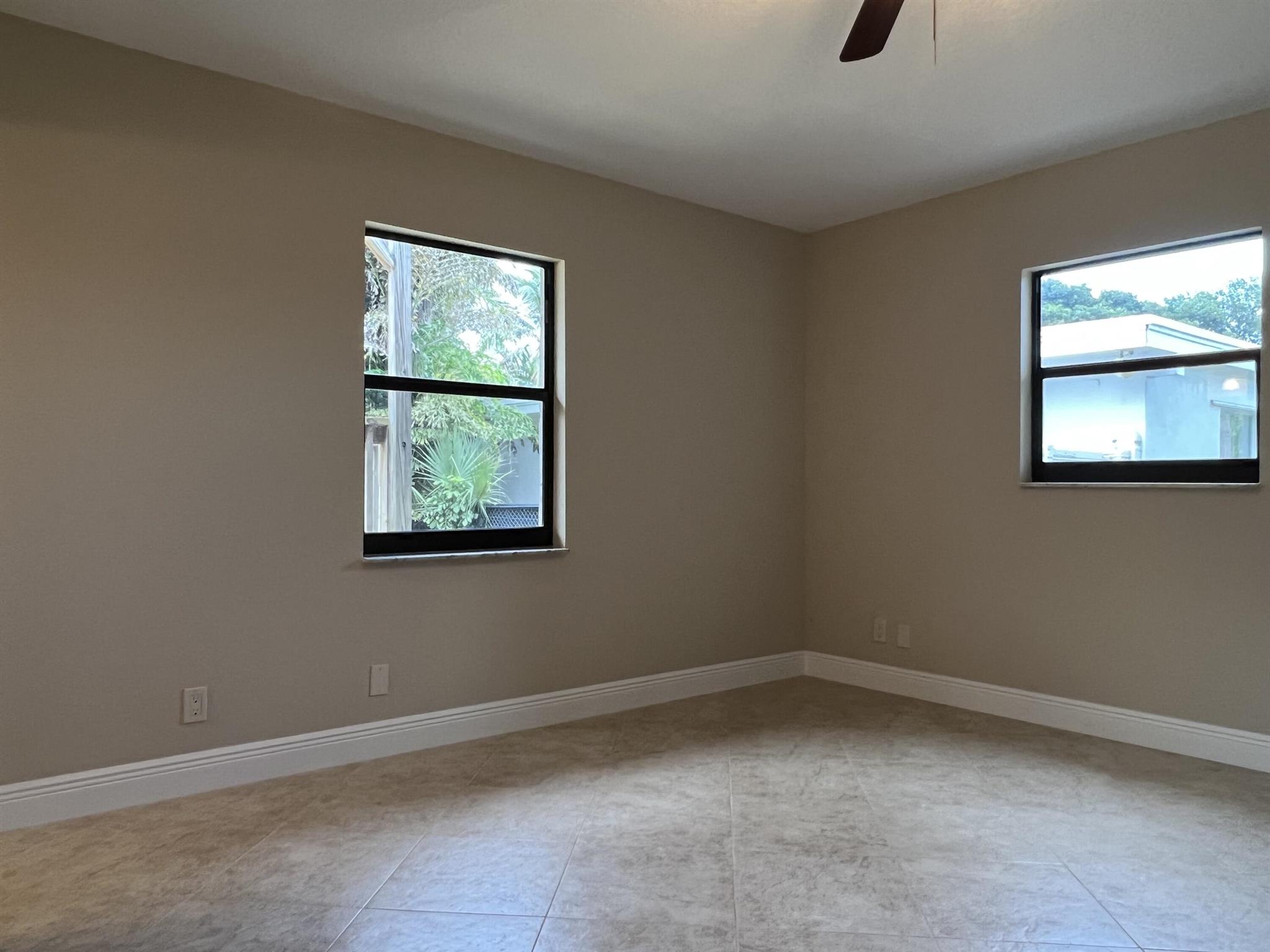 LAKE PARK MANOR IN - Residential Lease