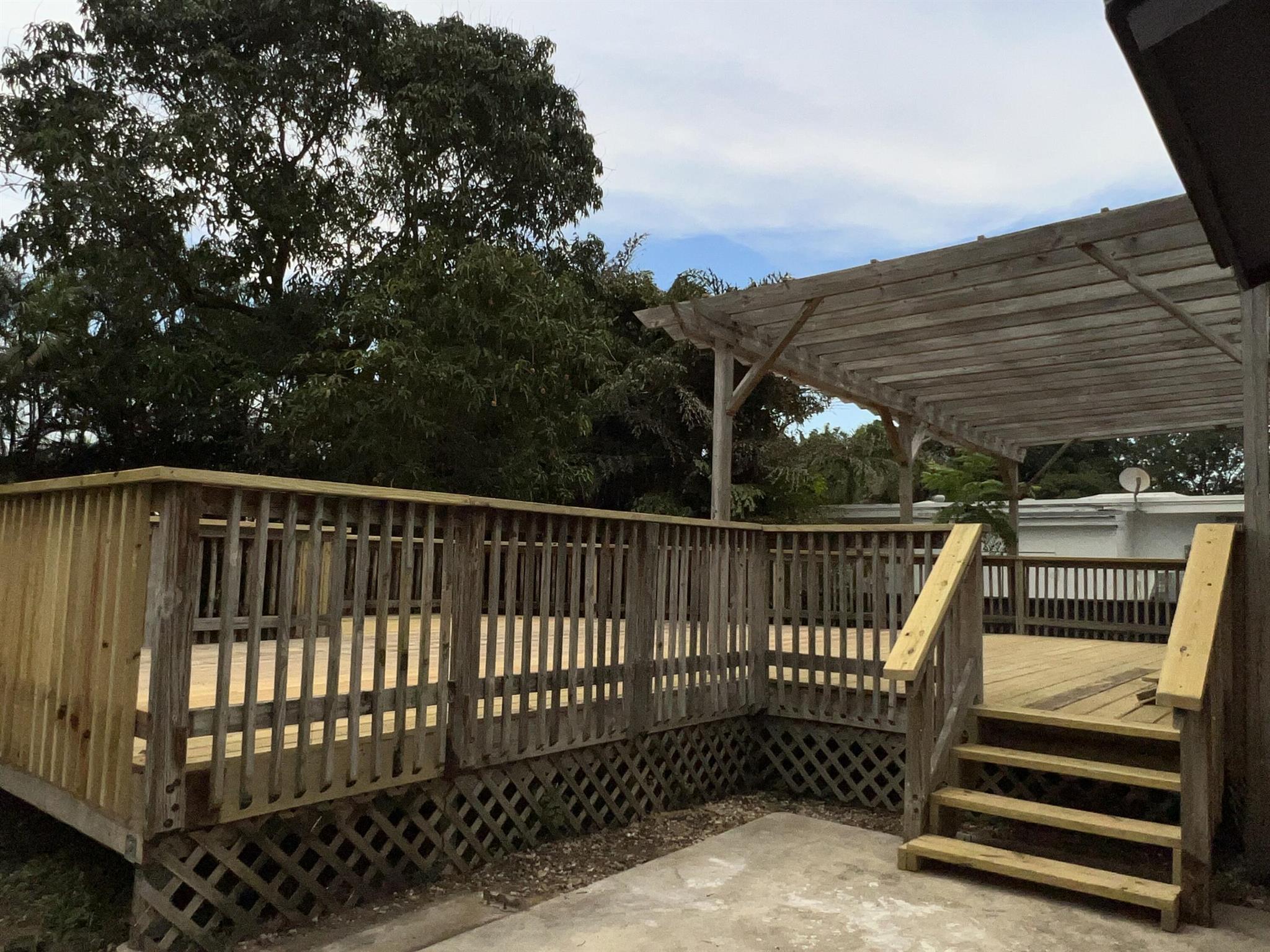 LAKE PARK MANOR IN - Residential Lease