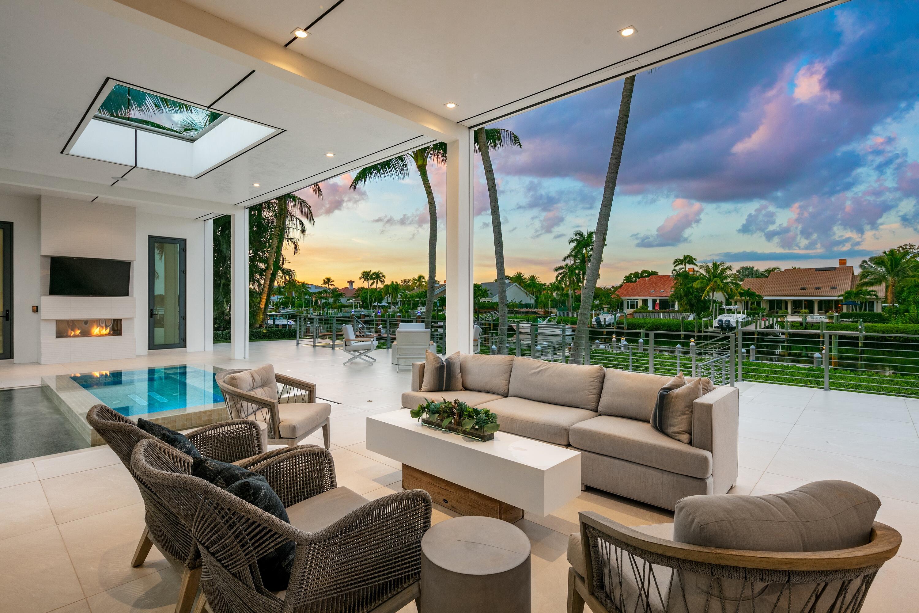 ADMIRALS COVE PAR C - Residential