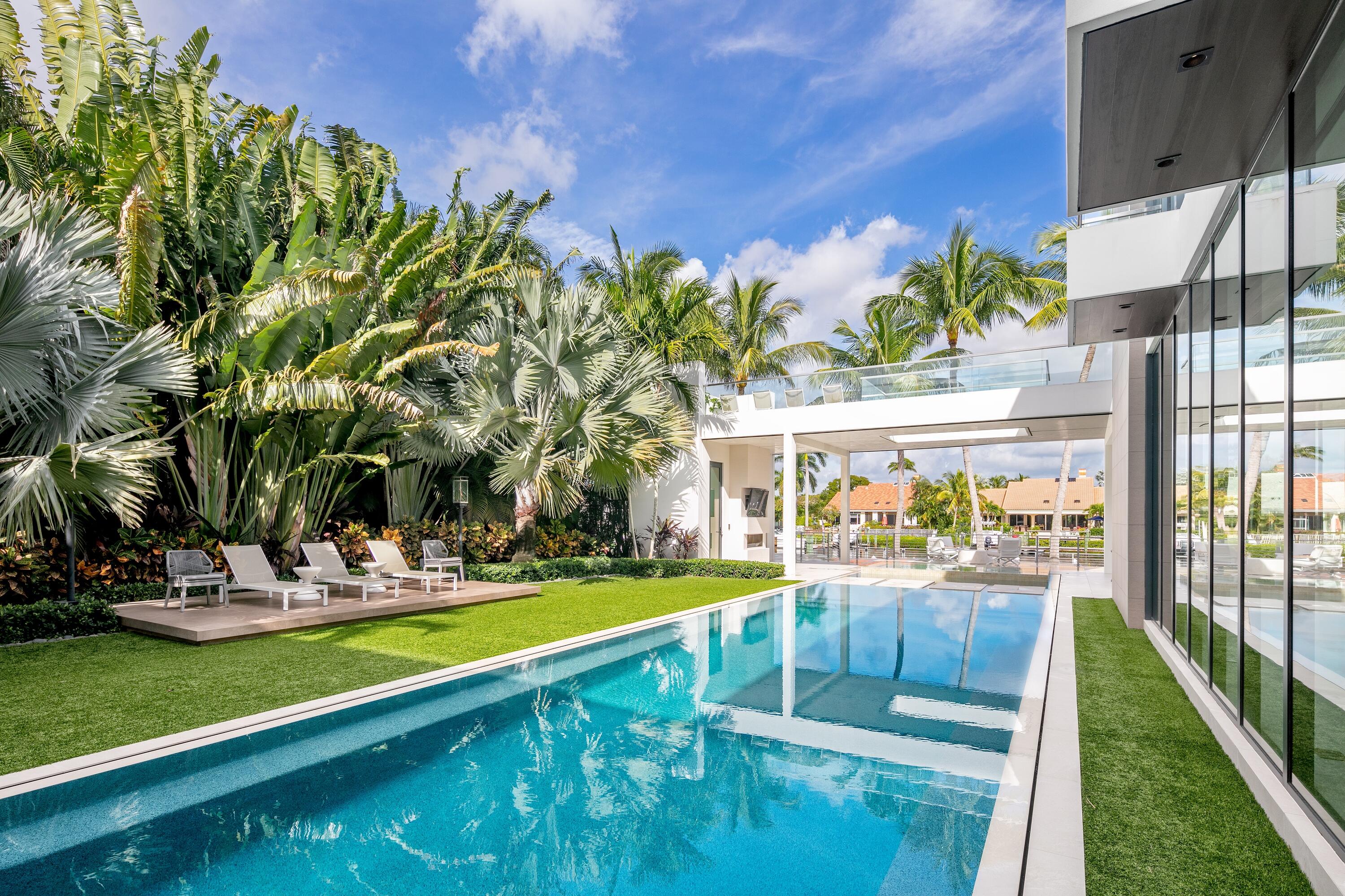 ADMIRALS COVE PAR C - Residential