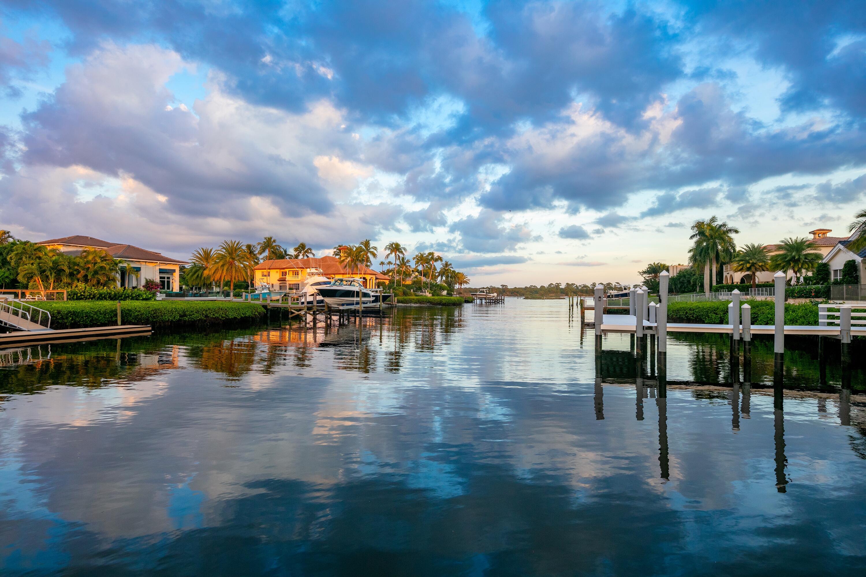 ADMIRALS COVE PAR C - Residential