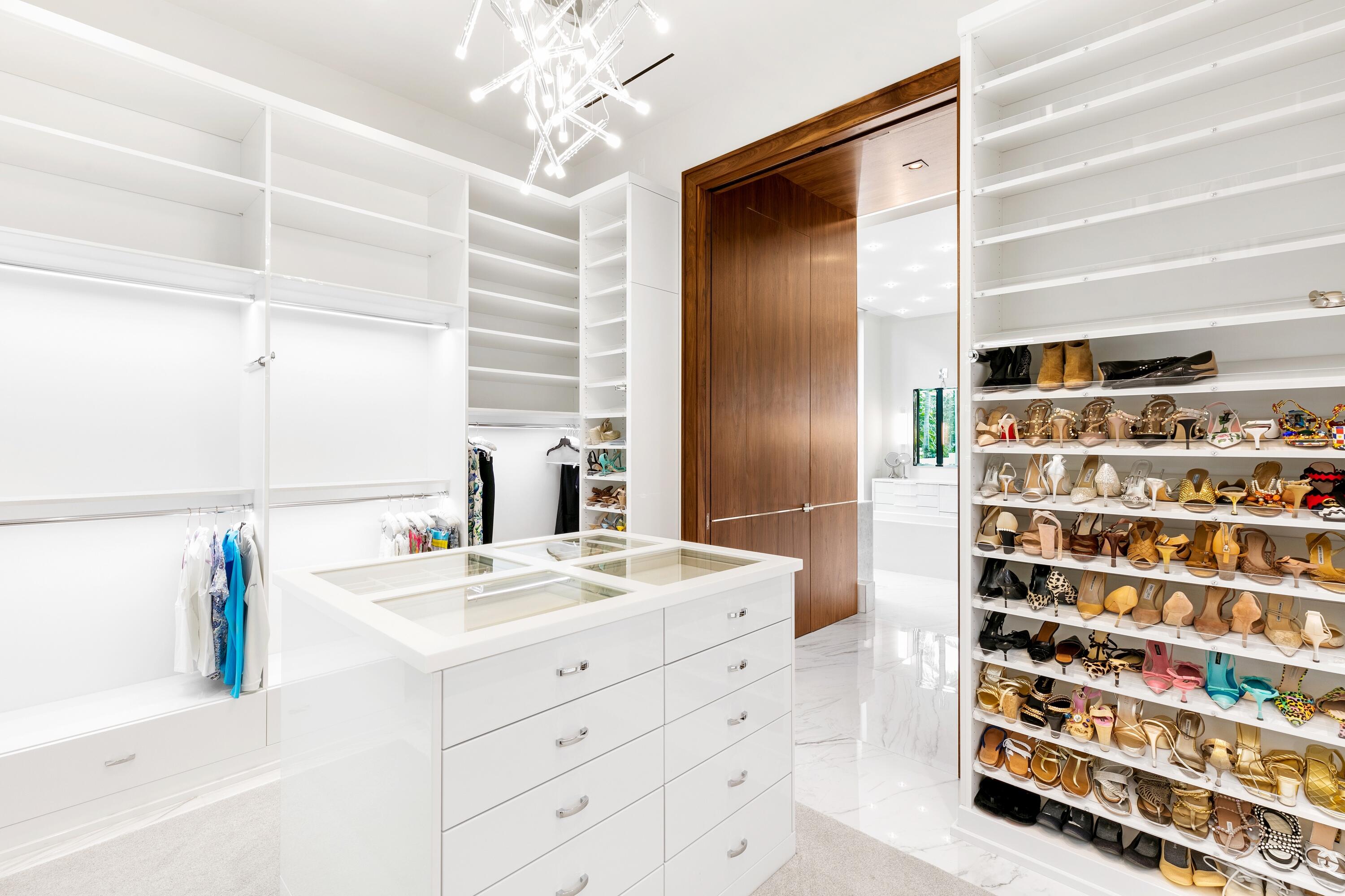 ADMIRALS COVE PAR C - Residential