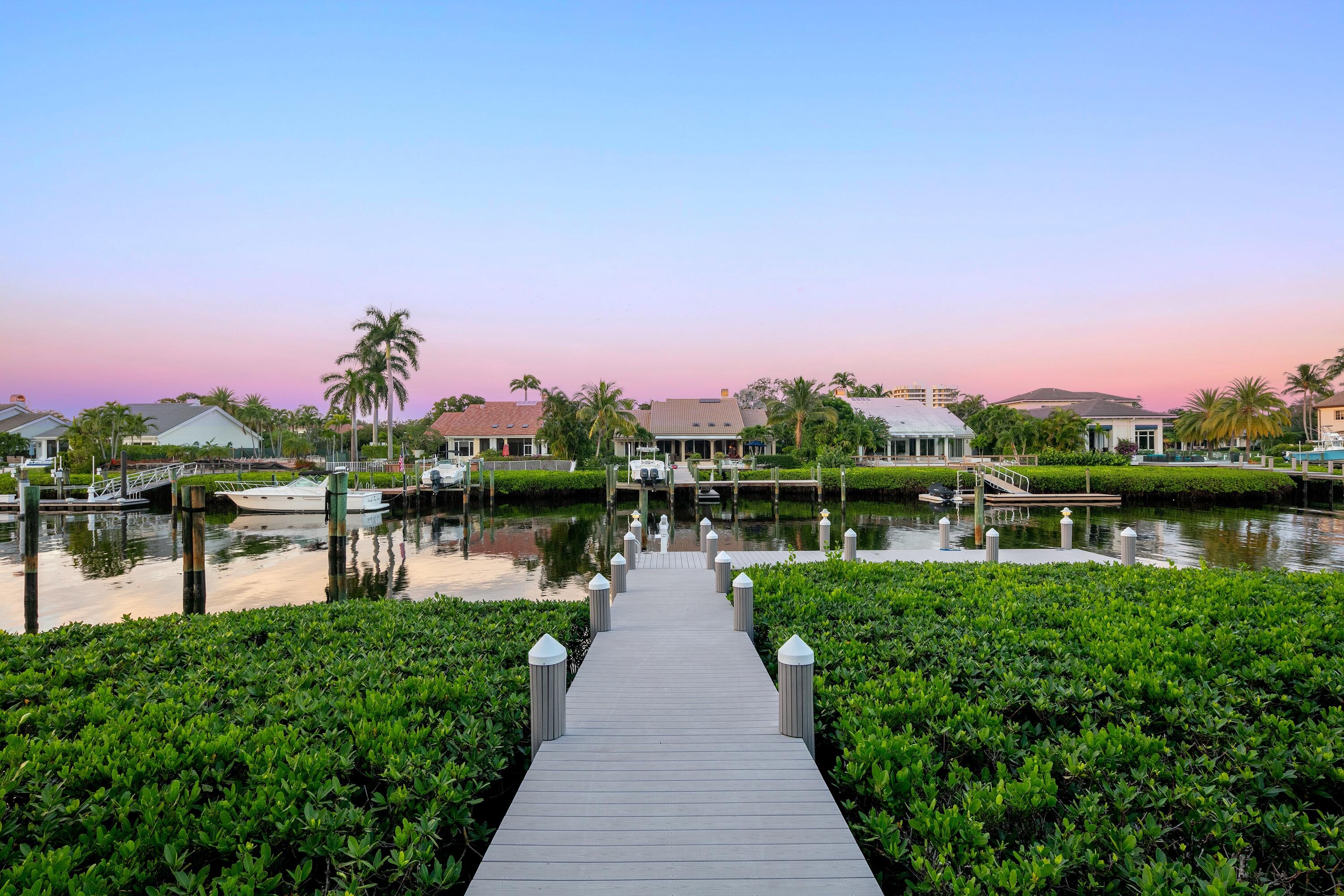 ADMIRALS COVE PAR C - Residential