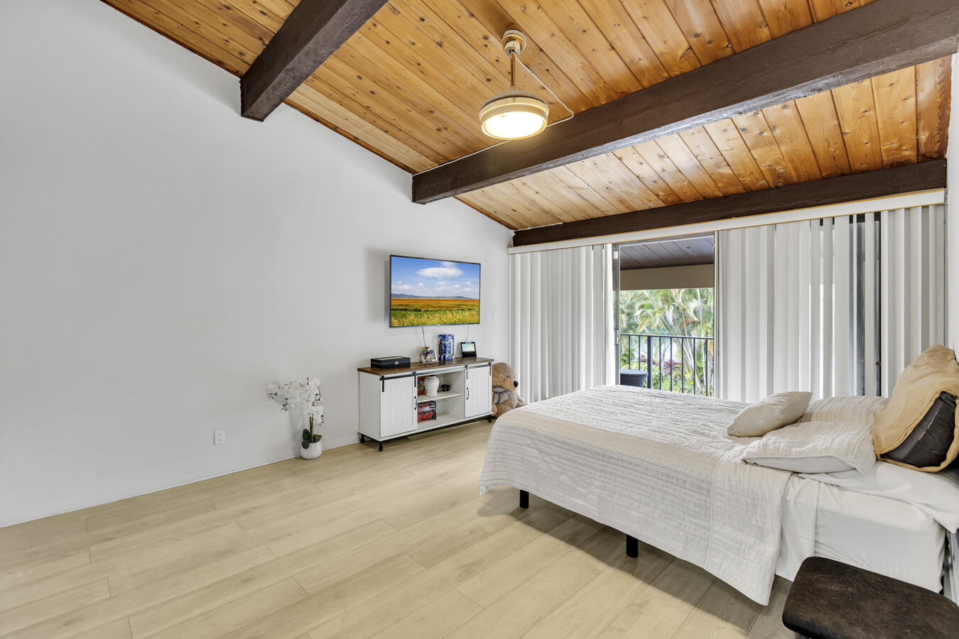 MAJESTIC VIEW CONDO NUMBER ONE - Residential Lease